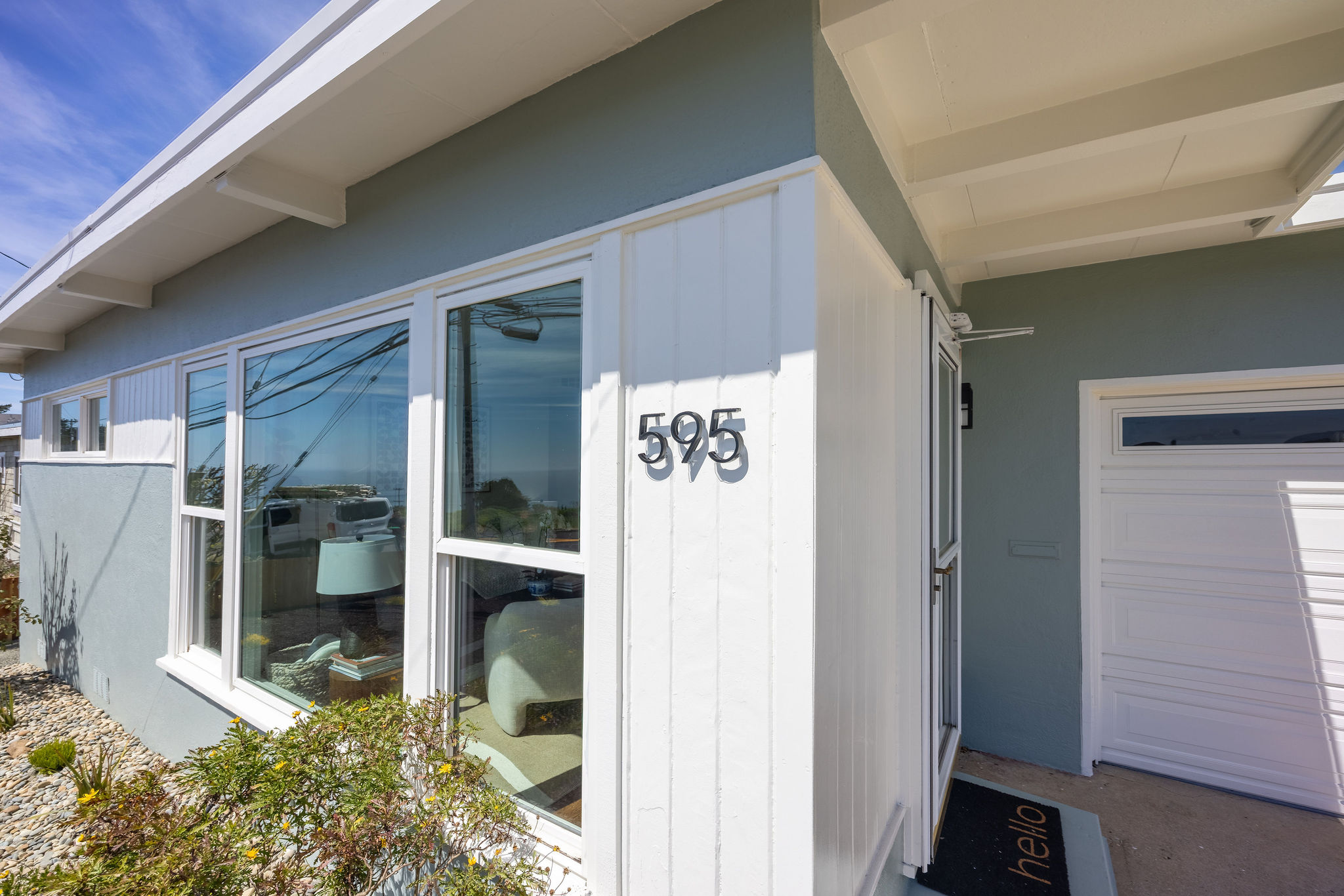 placeholder image-sq